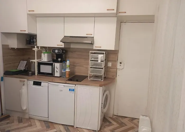 Tres Joli Petit Studio Aux Portes Paris